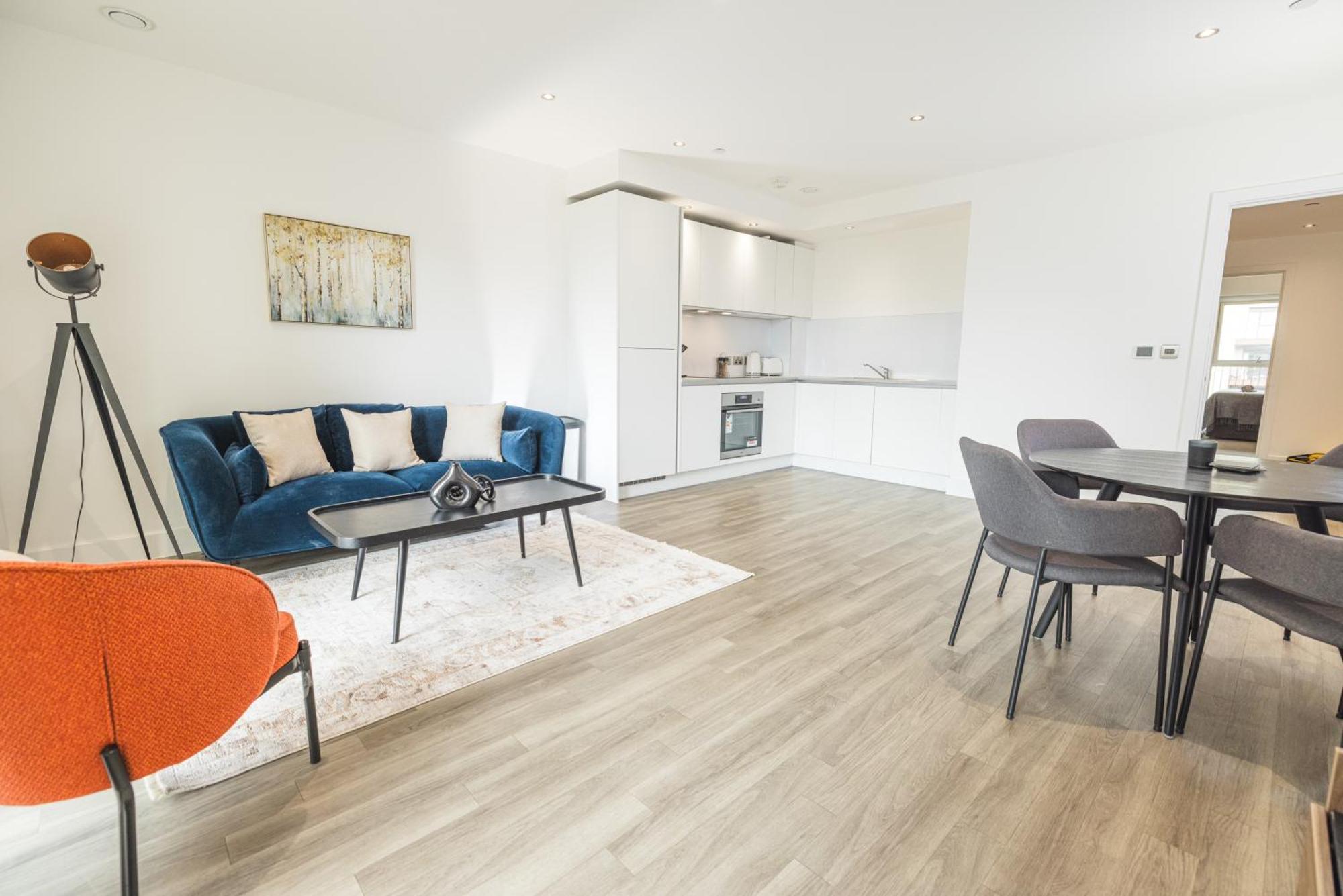 City Escape - Royal Wharf Лондон Екстериор снимка